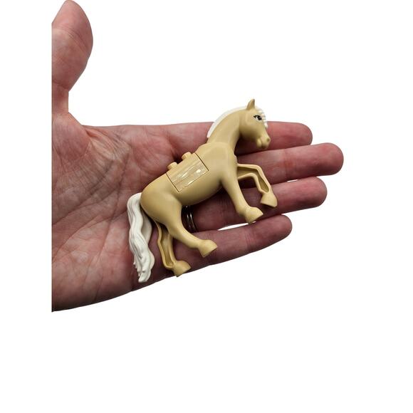 LEGO Friends Horse with White Braided Mane and Tail (77475) - Picture 4 of 4